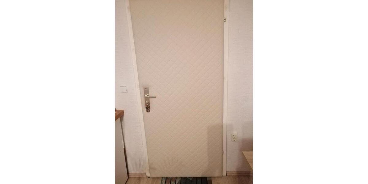 Etagenwohnung Schwedt (Oder) - 1 Zimmer, 42 m&sup2;, 480&euro; | Angebot:25841354