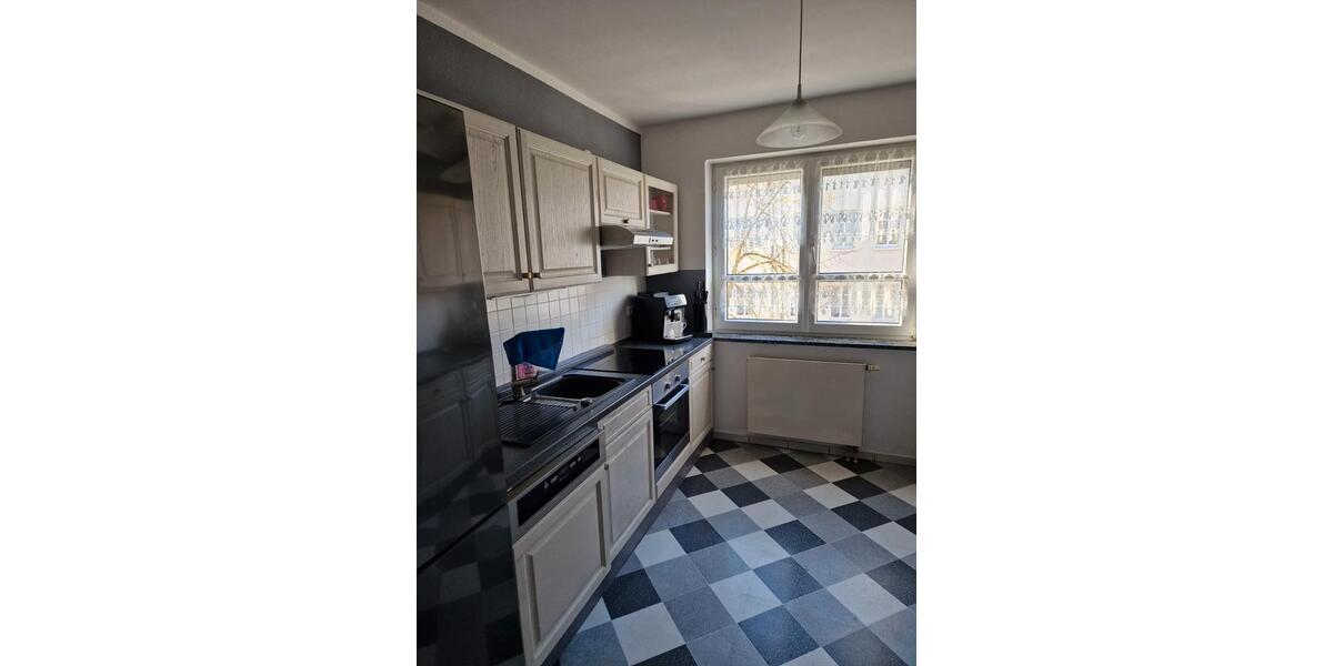 Etagenwohnung Dessau-Roßlau Roßlau - 3 Zimmer, 80 m&sup2;, 590&euro; | Angebot:26534911