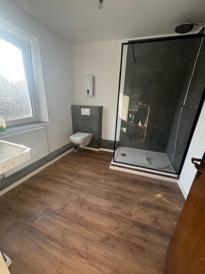 4-Zimmer Wohnung zu vermieten in Jülich mit neuem Mikrozement Bad