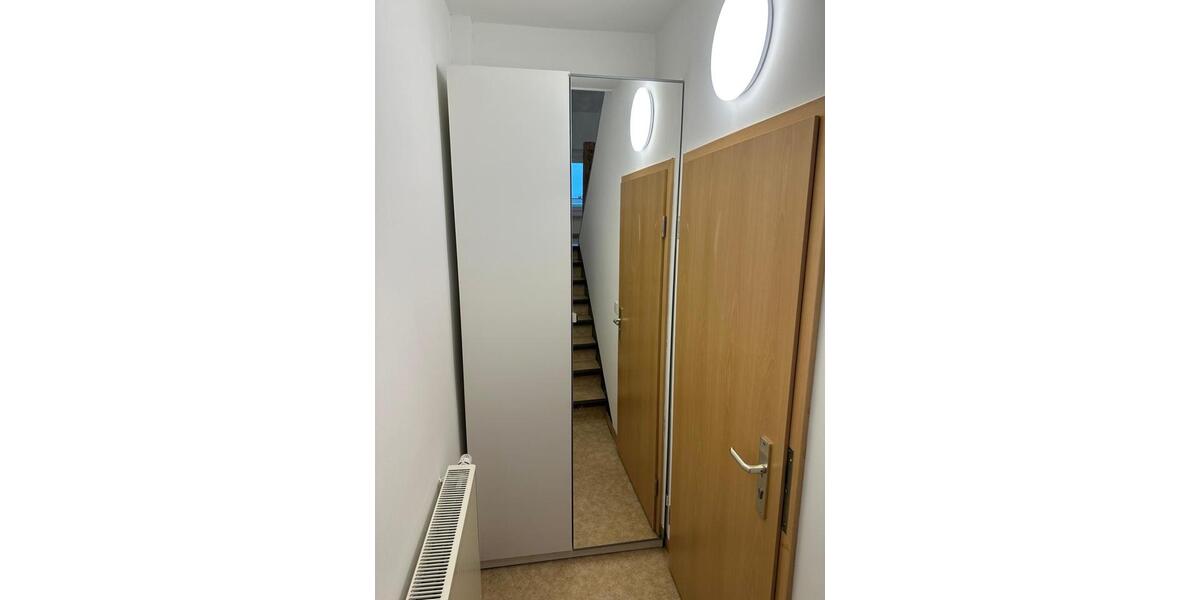 Dachgeschoßwohnung Großräschen - 1 Zimmer, 65 m&sup2;, 500&euro; | Angebot:25407256