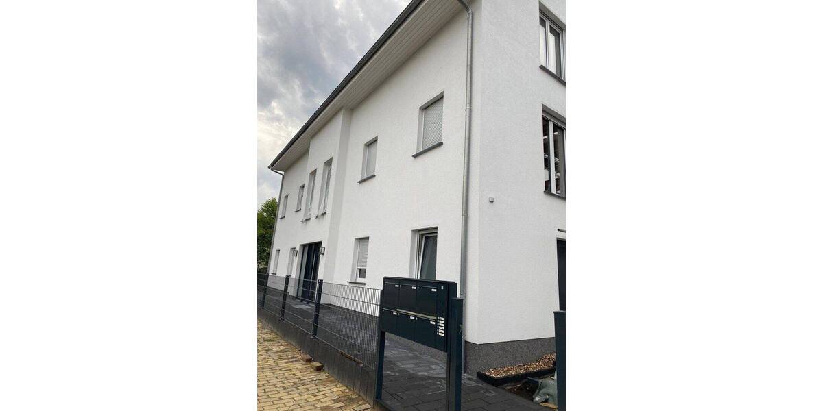 Etagenwohnung Velten - 3 Zimmer, 98 m&sup2;, 1.363&euro; | Angebot:26820014