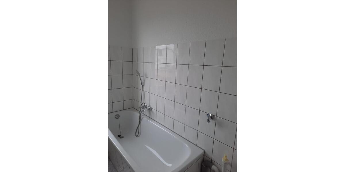 Etagenwohnung Genthin - 2 Zimmer, 54 m&sup2;, 324&euro; | Angebot:24849068