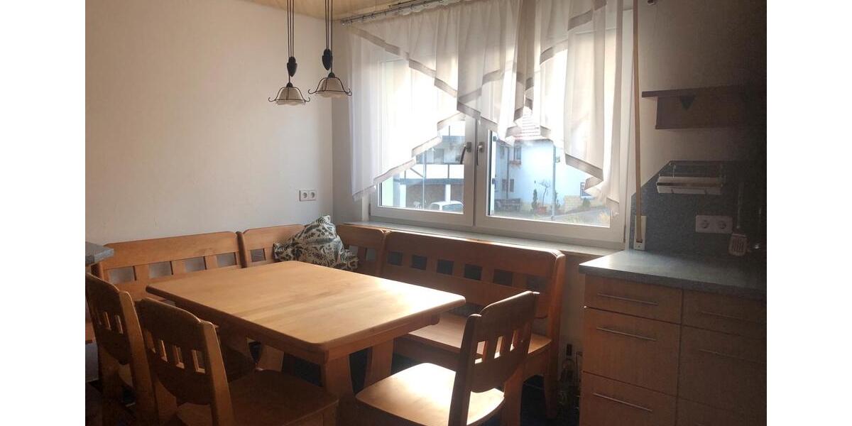 Reihenhaus Bad Ditzenbach - 6 Zimmer, 160 m&sup2;, 1.500&euro; | Angebot:23488856