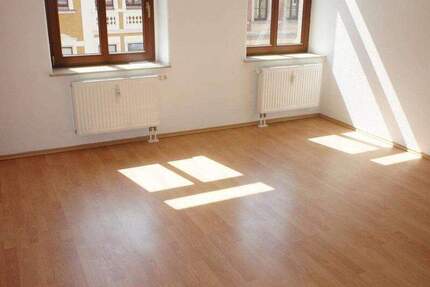 Wohnen in Küchwaldnähe !!! 1. OG - Balkon - frei ab 1.3.26 2 zimmer