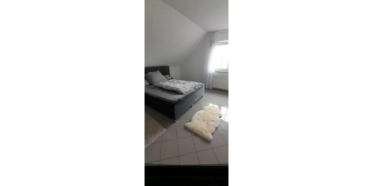 Dachgeschoßwohnung Erwitte - 4 Zimmer, 115 m&sup2;, 750&euro; | Angebot:24478580