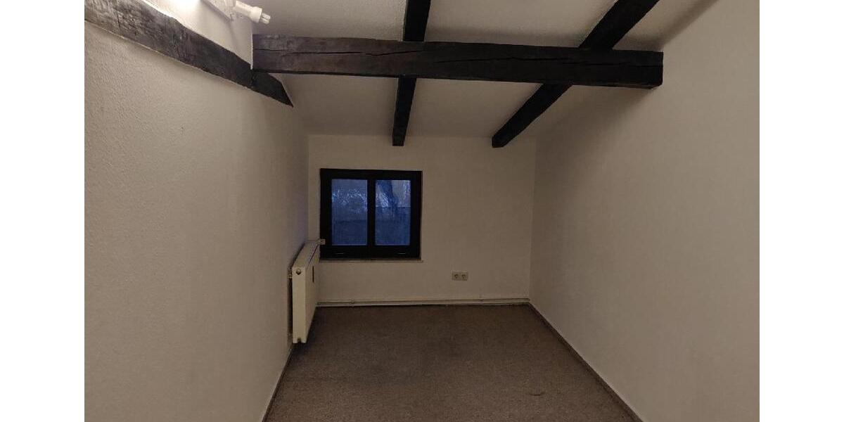 Dachgeschoßwohnung Eisleben (Lutherstadt) - 4 Zimmer, 115 m&sup2;, 650&euro; | Angebot:10050043