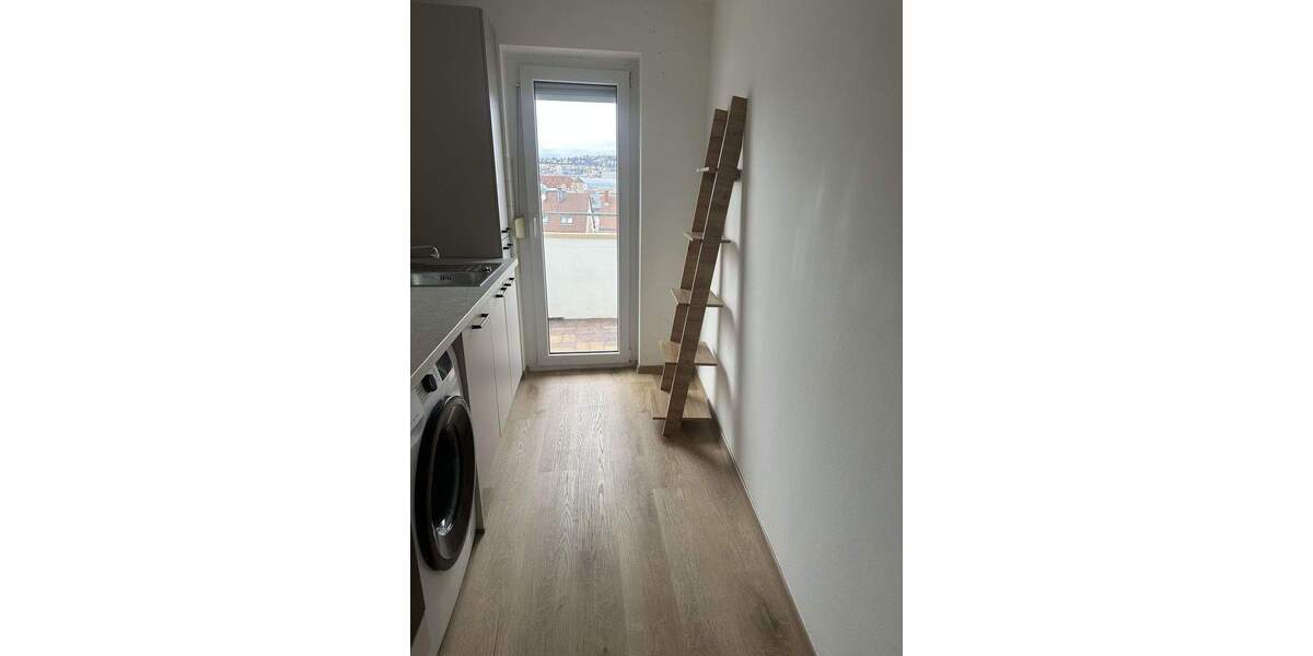 Etagenwohnung Stuttgart Mitte - 2 Zimmer, 56 m&sup2;, 1.500&euro; | Angebot:25210791