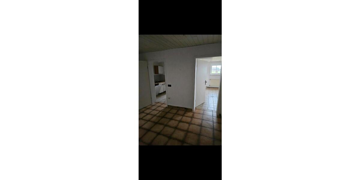 Etagenwohnung Wesendorf - 2 Zimmer, 75 m&sup2;, 525&euro; | Angebot:26665200