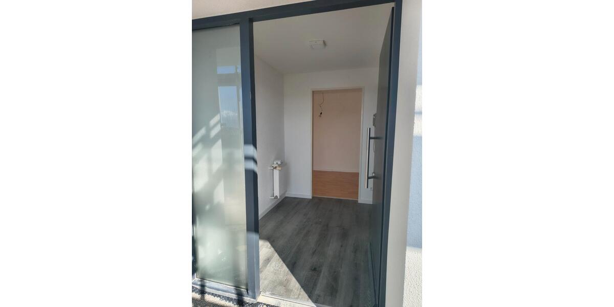 Erdgeschoßwohnung Oberboihingen - 2 Zimmer, 76 m&sup2;, 1.025&euro; | Angebot:26135992