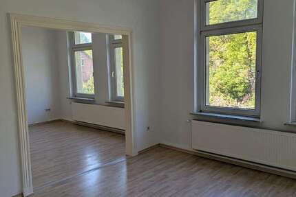 Wohnung Helmstedt - 4 Zimmer, 100 m&sup2;, 650&euro; | Angebot:26821477