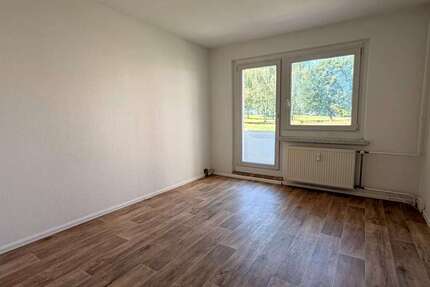 Wohnung Plauen Chrieschwitz - 2 Zimmer, 41 m&sup2;, 217&euro; | Angebot:27112797