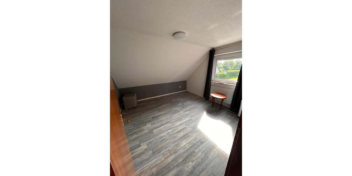 Dachgeschoßwohnung Lathen - 4 Zimmer, 85 m&sup2;, 750&euro; | Angebot:26670646