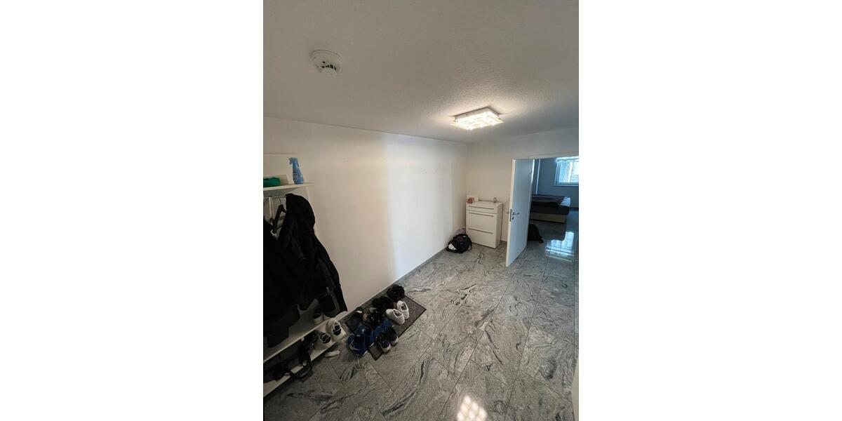 Erdgeschoßwohnung Bretten - 2 Zimmer, 74 m&sup2;, 1.180&euro; | Angebot:26180607