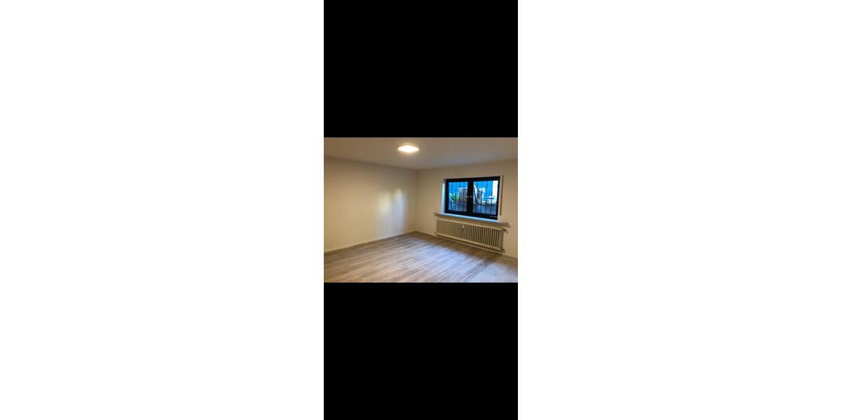 Erdgeschoßwohnung Sinsheim - 1 Zimmer, 30 m&sup2;, 460&euro; | Angebot:25843427