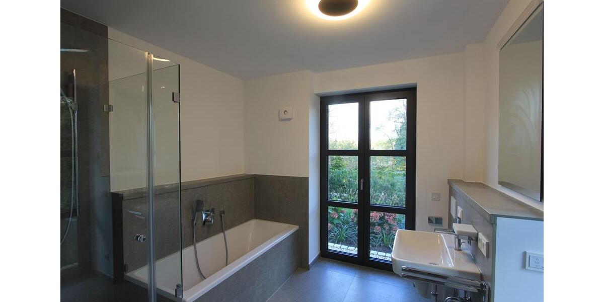 Etagenwohnung Potsdam - 3 Zimmer, 112 m&sup2;, 2.565&euro; | Angebot:25145687
