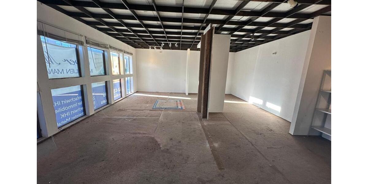 LagerflächeShowroom inkl. KFZ Stellplatz in Wittingen zimmer