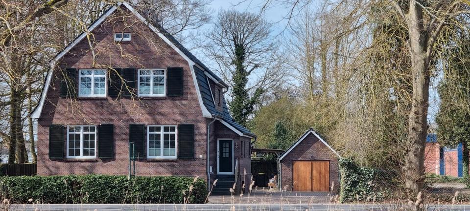 Einfamilienhaus Wiesmoor - 8 Zimmer, 165 m&sup2;, 1.300&euro; | Angebot:26051502