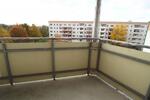 Wohnung mit Aufzug und Balkon gewünscht? zimmer