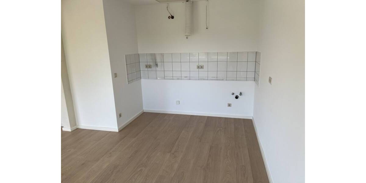Etagenwohnung Nürnberg Langwasser - 2 Zimmer, 78 m&sup2;, 860&euro; | Angebot:26763400