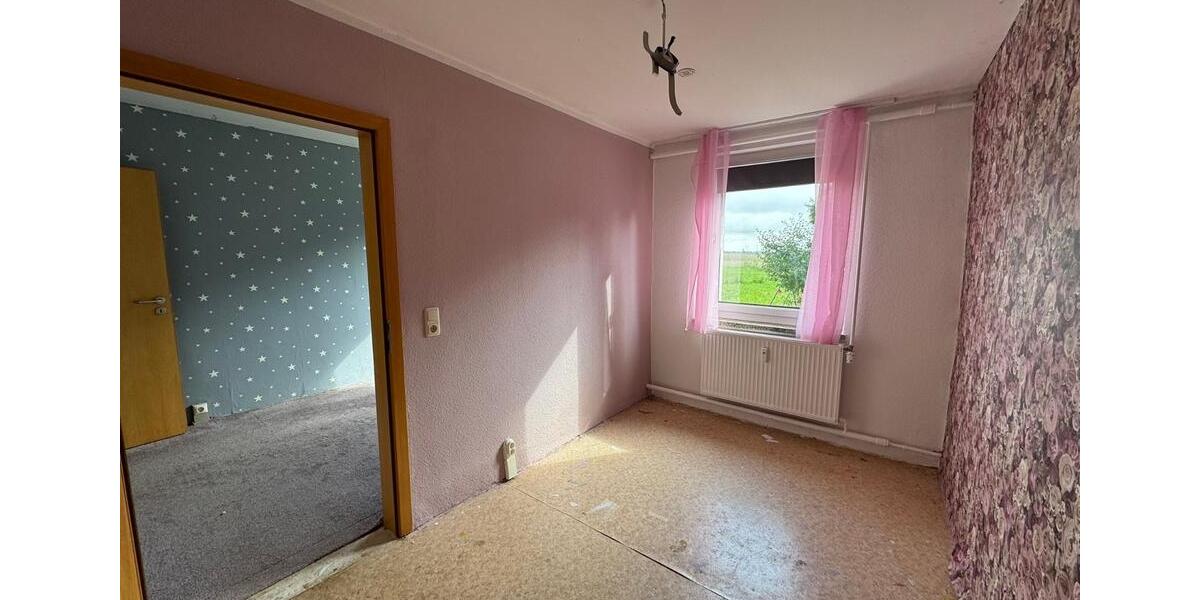 Erdgeschoßwohnung Altentreptow - 4 Zimmer, 95 m&sup2;, 600&euro; | Angebot:23817491