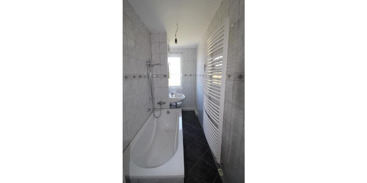 Etagenwohnung Lunzenau - 3 Zimmer, 57 m&sup2;, 330&euro; | Angebot:26384060