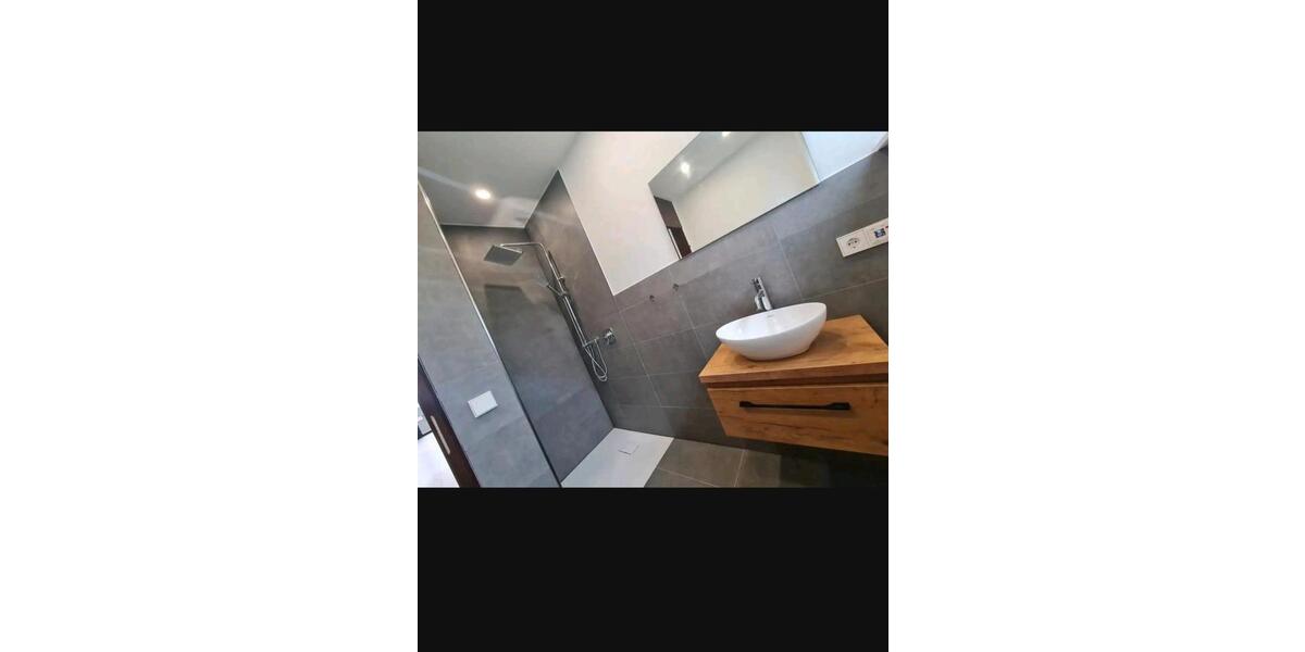 Etagenwohnung Köngen - 2 Zimmer, 645 m&sup2;, 1.450&euro; | Angebot:26231209