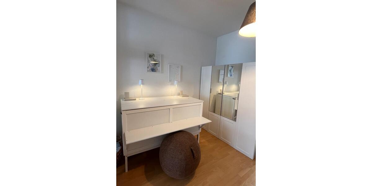Wohnen auf Zeit Rostock Hansaviertel - 1 Zimmer, 40 m&sup2;, 920&euro; | Angebot:26665086
