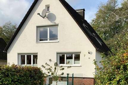 Wohnung Hamburg Wandsbek - 5 Zimmer, 115 m&sup2;, 2.100&euro; | Angebot:25880580