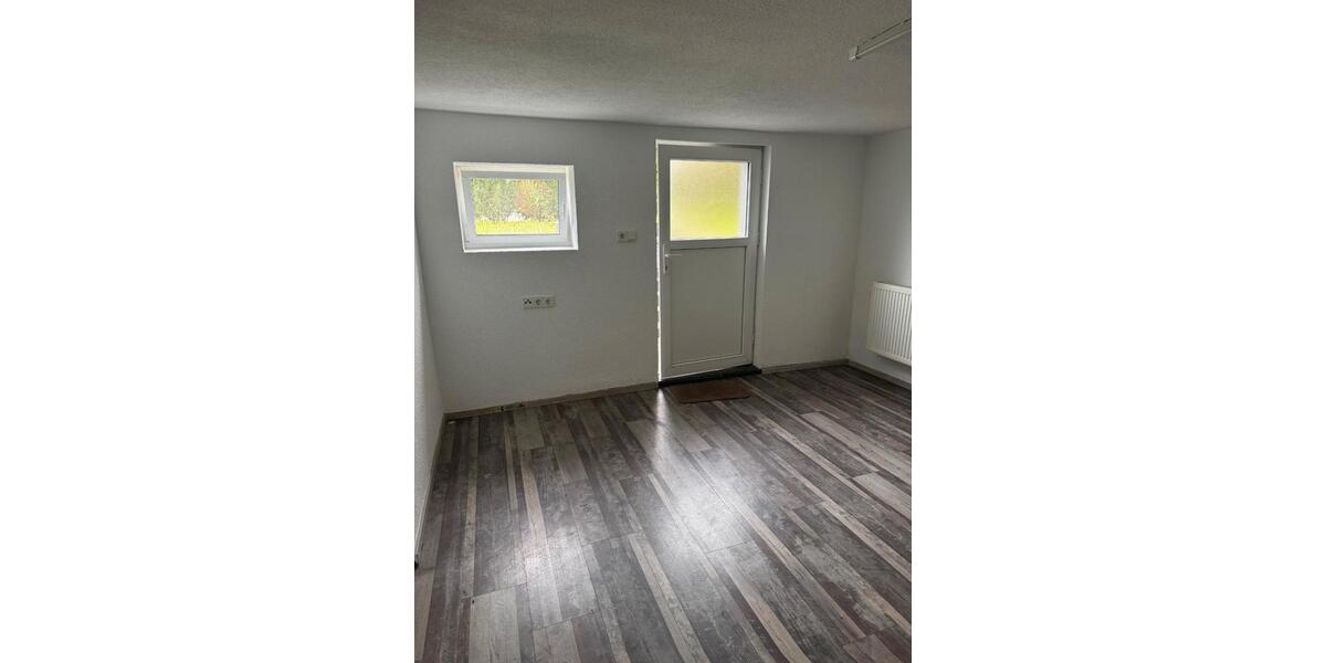 Erdgeschoßwohnung Lebach - 2 Zimmer, 55 m&sup2;, 500&euro; | Angebot:26535498