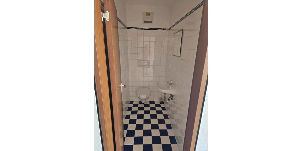 Wohnen auf Zeit Rosenheim Innenstadt - 1 Zimmer, 13 m&sup2;, 620&euro; | Angebot:26605703