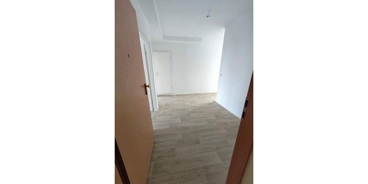 Etagenwohnung Brandenburg an der Havel Hohenstücken - 3 Zimmer, 69 m&sup2;, 488&euro; | Angebot:26159200