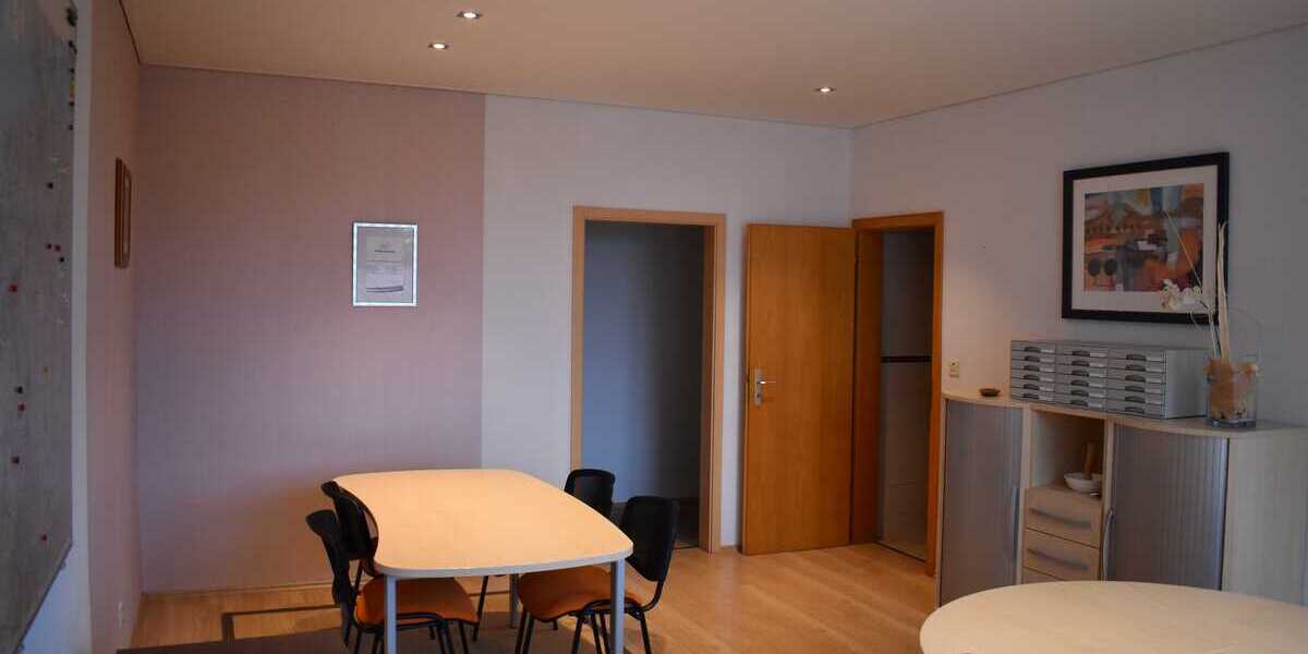 Gewerbeobjekt Kastellaun - 2.100&euro; | Angebot:23949198