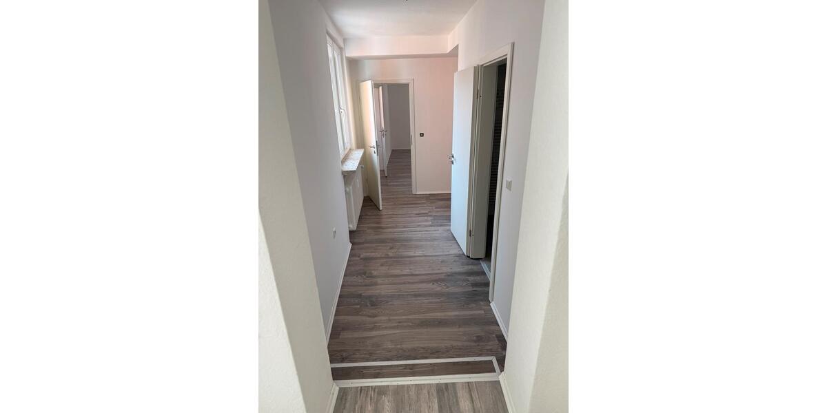 Etagenwohnung Duderstadt - 3 Zimmer, 100 m&sup2;, 780&euro; | Angebot:26576116