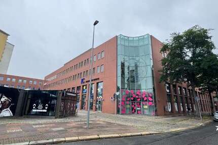 Büro in Chemnitz 3.606,27 € 415.85 m²