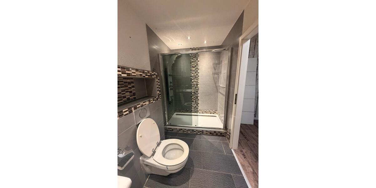 Etagenwohnung Ludwigshafen am Rhein Edigheim - 4 Zimmer, 106 m&sup2;, 1.750&euro; | Angebot:26097178