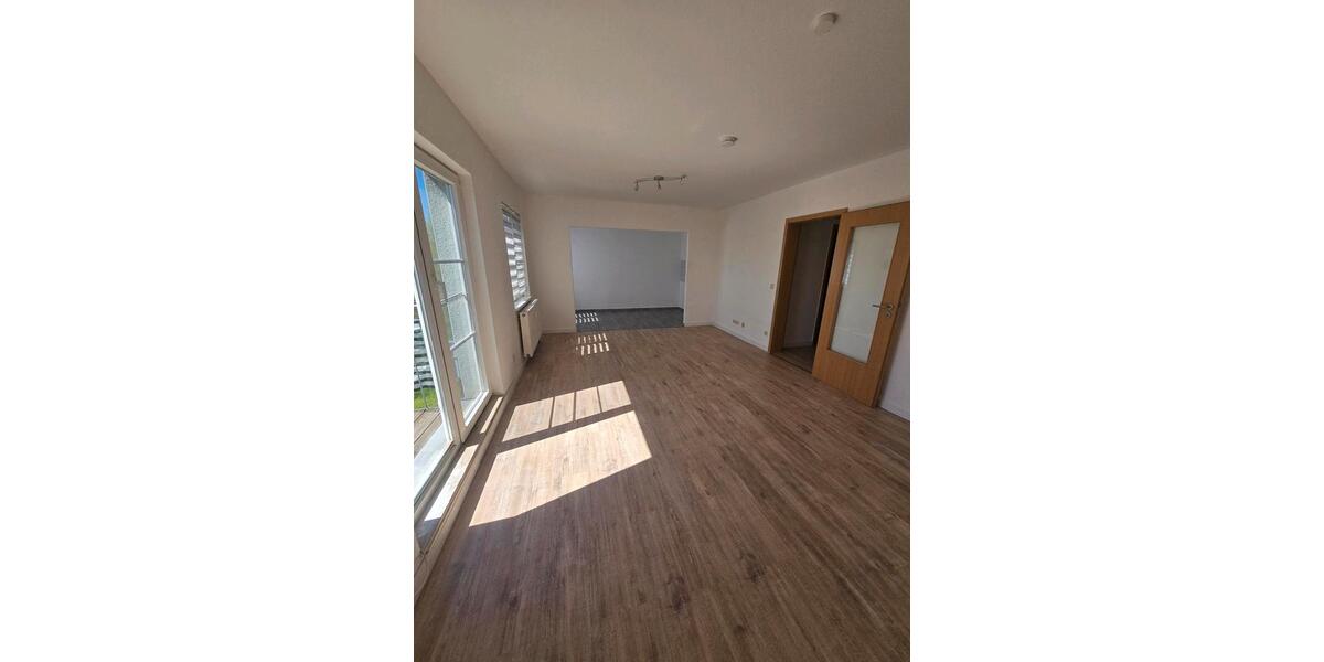 Etagenwohnung Burg - 1 Zimmer, 42 m&sup2;, 305&euro; | Angebot:26355966