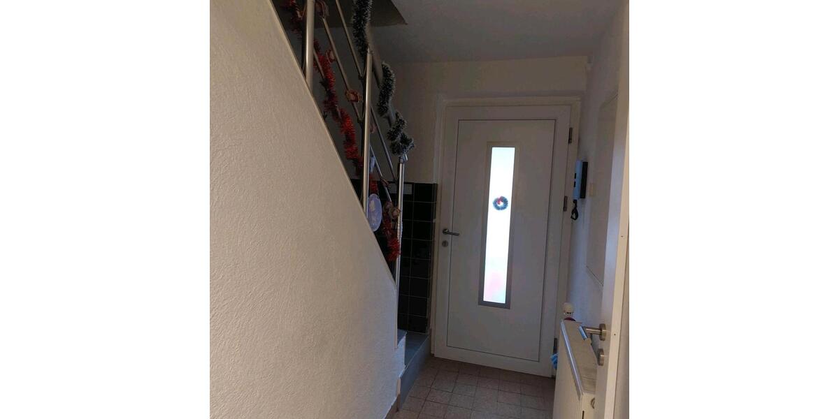 Einfamilienhaus Lauda-Königshofen Königshofen - 5 Zimmer, 95 m&sup2;, 1.250&euro; | Angebot:24681833