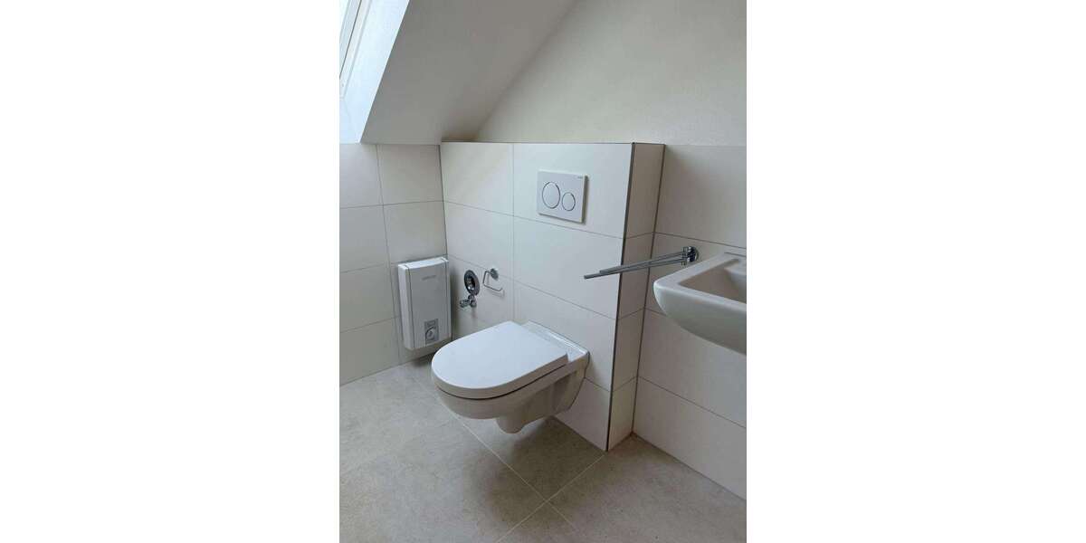 Etagenwohnung Lingenfeld - 2 Zimmer, 45 m&sup2;, 585&euro; | Angebot:26647711