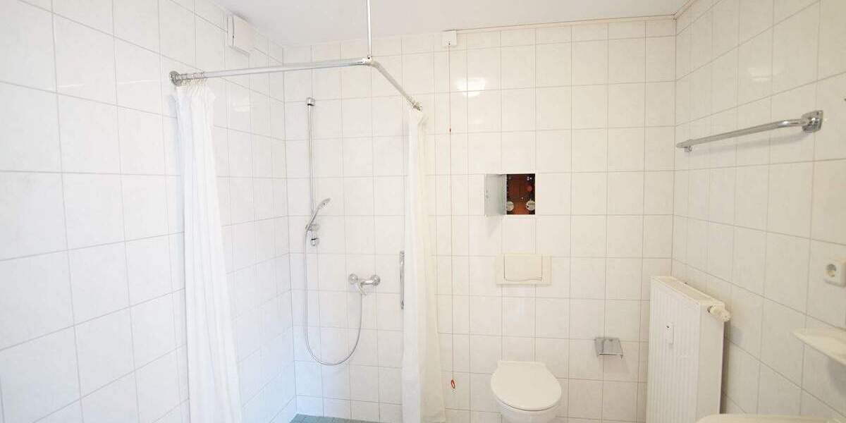 Etagenwohnung Zwönitz - 2 Zimmer, 47 m&sup2;, 354&euro; | Angebot:25676725