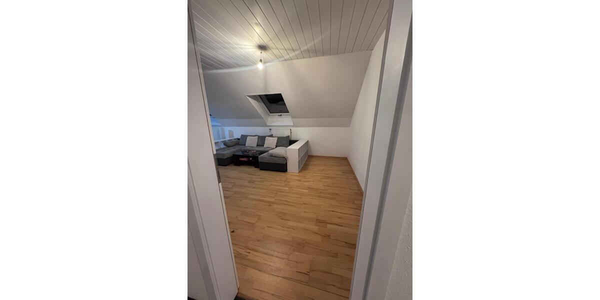 Dachgeschoßwohnung Hatzfeld (Eder) - 2.5 Zimmer, 90 m&sup2;, 650&euro; | Angebot:26611120