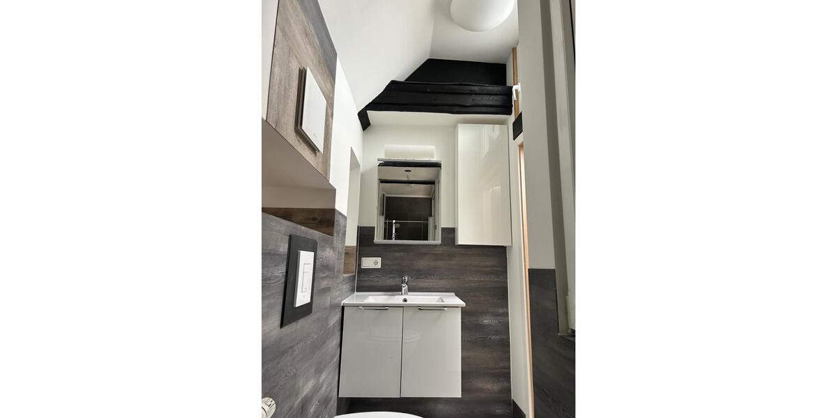 Etagenwohnung Eicklingen - 3 Zimmer, 100 m&sup2;, 1.200&euro; | Angebot:25995447