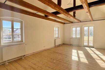 Wohnung Dippoldiswalde - 2 Zimmer, 63 m&sup2;, 698&euro; | Angebot:26658678