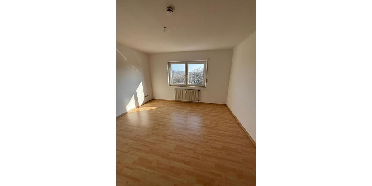 Dachgeschoßwohnung Idar-Oberstein Oberstein - 3 Zimmer, 92 m&sup2;, 600&euro; | Angebot:25780402