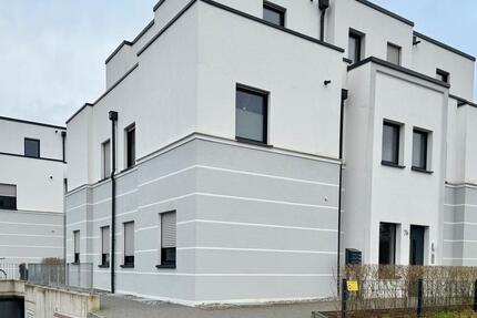 Rheda-Wiedenbrück: Mit Blick über die Felder 3 zimmer