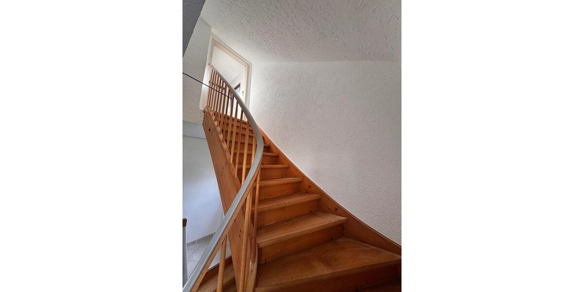 Renoviertes Einfamilienhaus nur für Familie zur Miete 8 zimmer