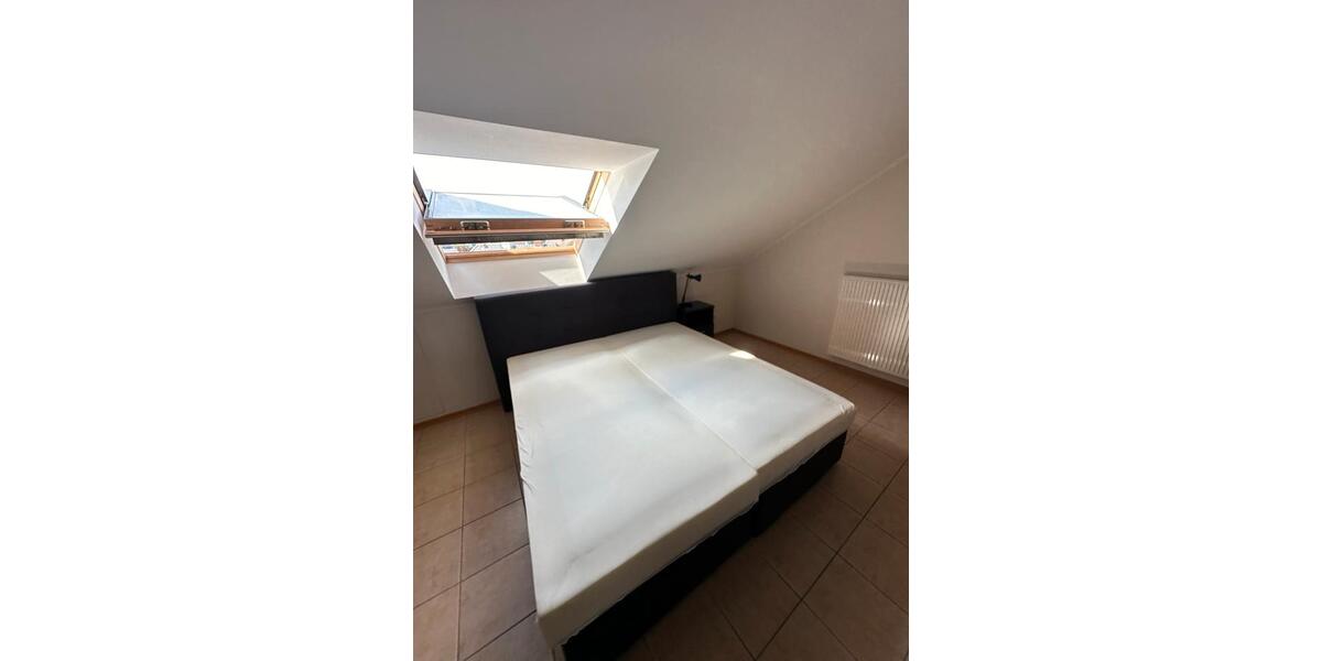 Dachgeschoßwohnung Bad Neuenahr-Ahrweiler Ahrweiler - 3 Zimmer, 74 m&sup2;, 1.050&euro; | Angebot:26515409