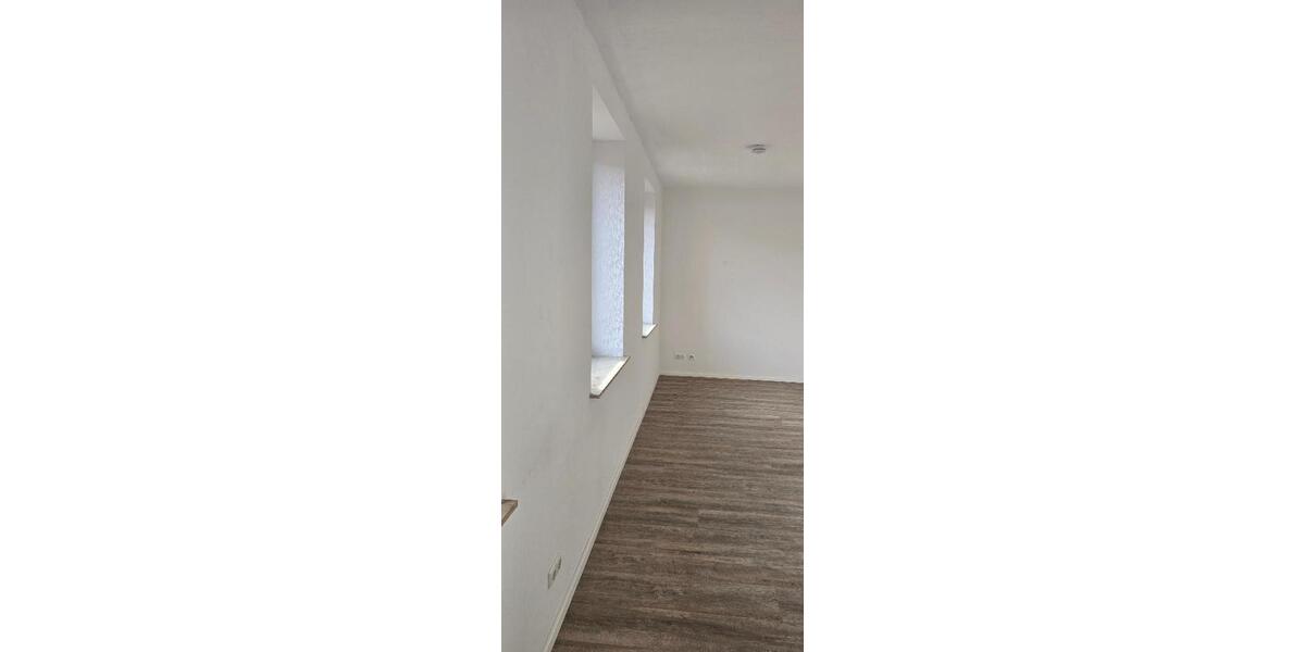 Erdgeschoßwohnung Querfurt - 2 Zimmer, 60 m&sup2;, 390&euro; | Angebot:24690920