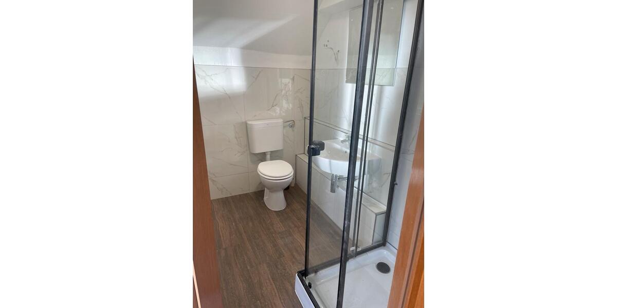 Wohnen auf Zeit Vogtsburg im Kaiserstuhl - 14 Zimmer, 200 m&sup2;, 12&euro; | Angebot:24463160