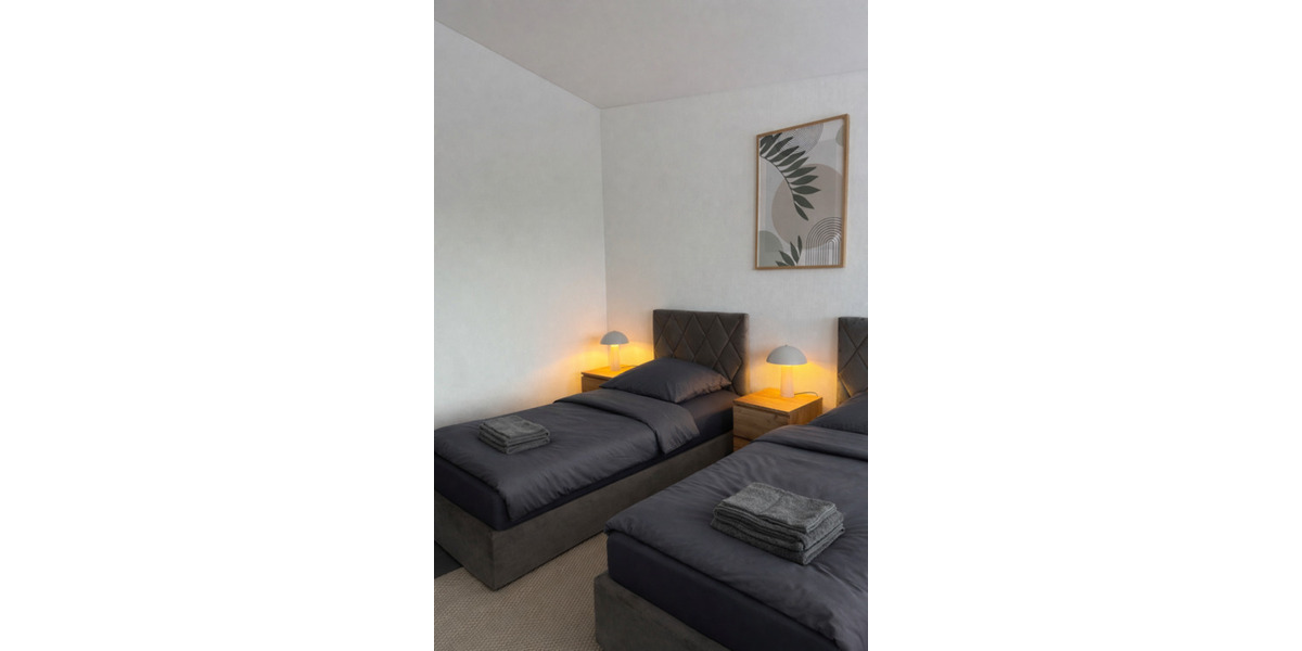 Wohnen auf Zeit Ludwigsfelde - 5 Zimmer, 170 m&sup2;, 20&euro; | Angebot:23515395