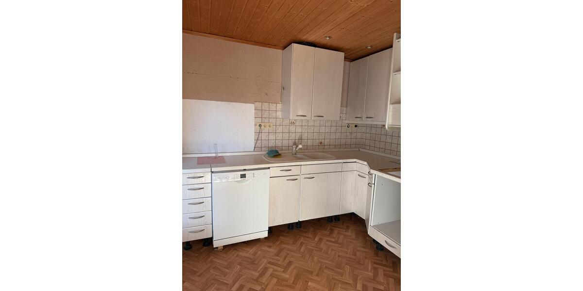Erdgeschoßwohnung Bad Kissingen - 4 Zimmer, 77 m&sup2;, 650&euro; | Angebot:26525688